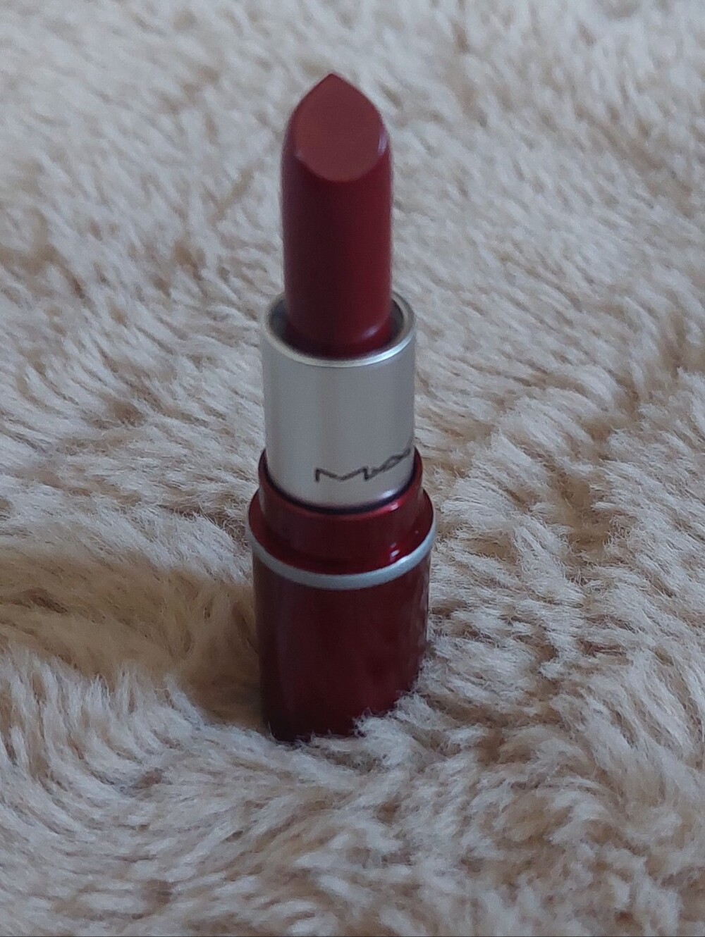 MAC Amplified Creme Lipstick Dubonnet New Without Box